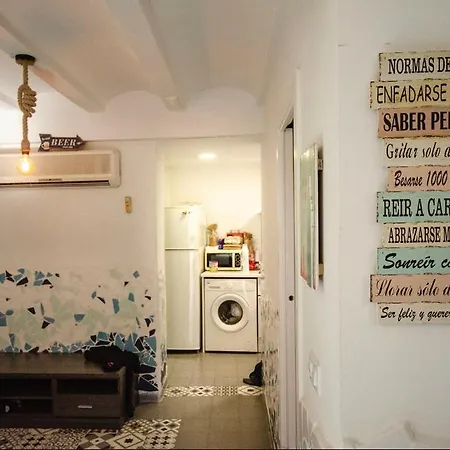 Apartment Art House Beside The